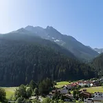 Pettneu Am Arlberg - 3 Apartment *