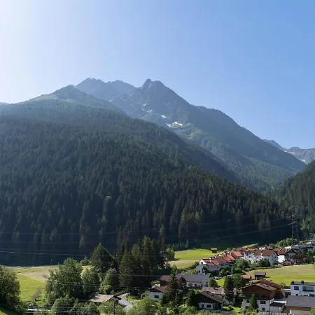 Pettneu Am Arlberg - 3 Daire *