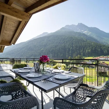 Pettneu Am Arlberg - 3 *