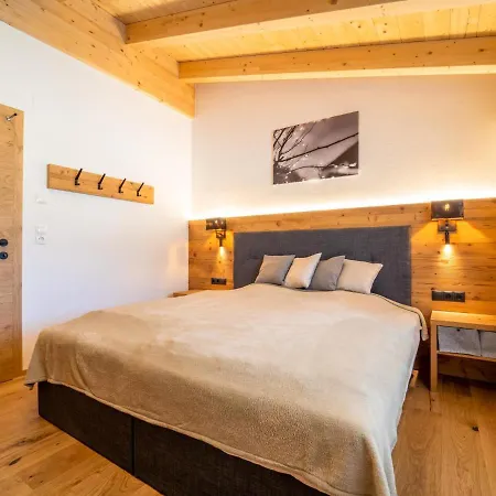 Pettneu Am Arlberg - 3 Appartement Sankt Anton am Arlberg